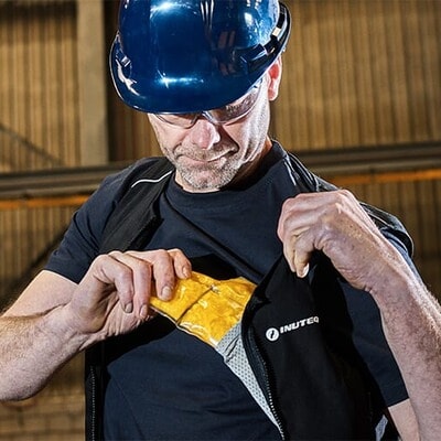 Koelvest voor industrie en hitteberoepen
